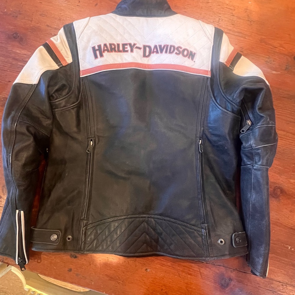 Harley-Davidson Women’s Black & White Leather Motorcycle Jacket size large - Picture 5 of 6